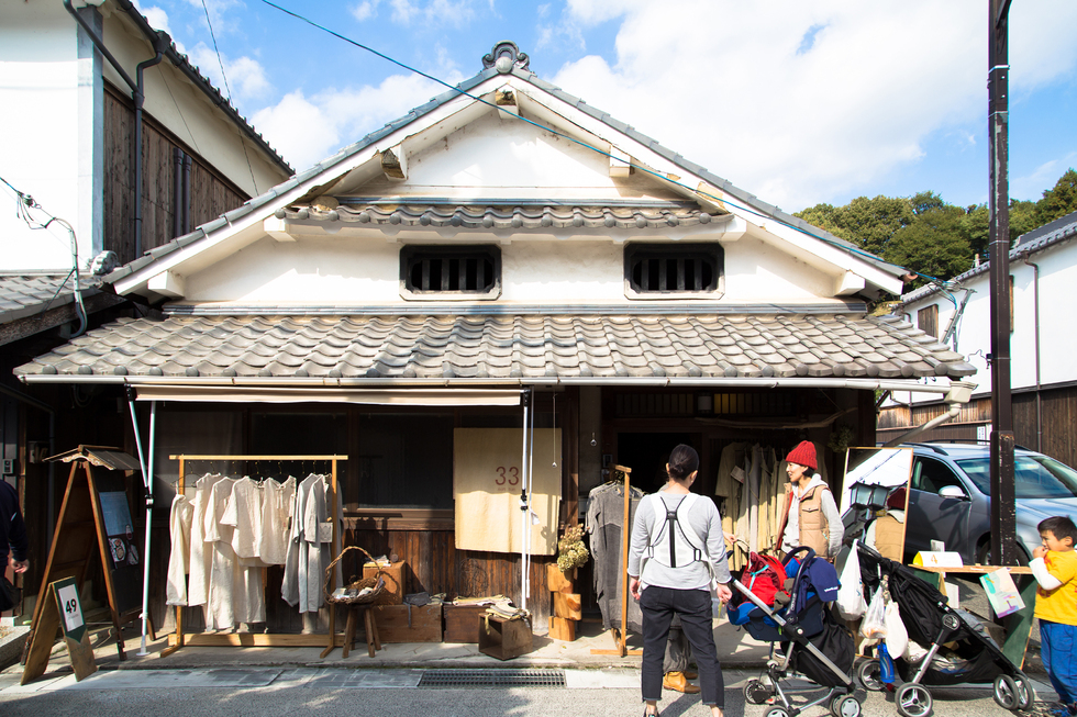 田舎暮らしをする人々